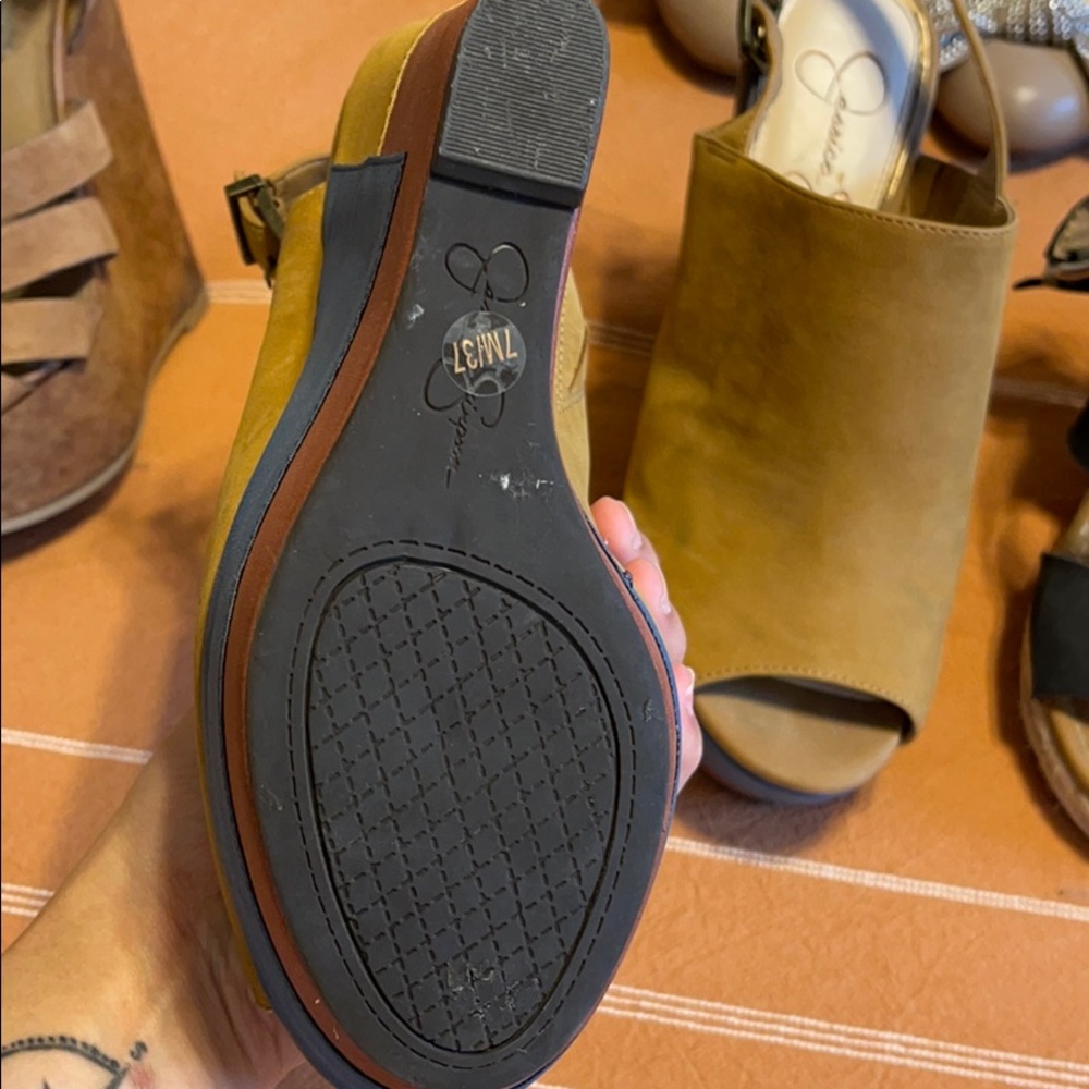 Shoes - Picture 3 of 3